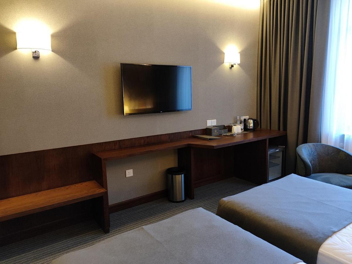 Orienta Hotel Gyumri Ngoại thất bức ảnh