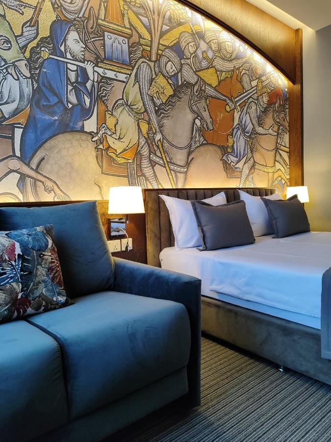 Orienta Hotel Gyumri Ngoại thất bức ảnh