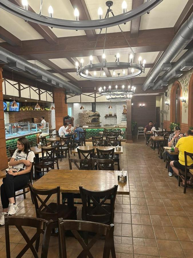 Orienta Hotel Gyumri Ngoại thất bức ảnh