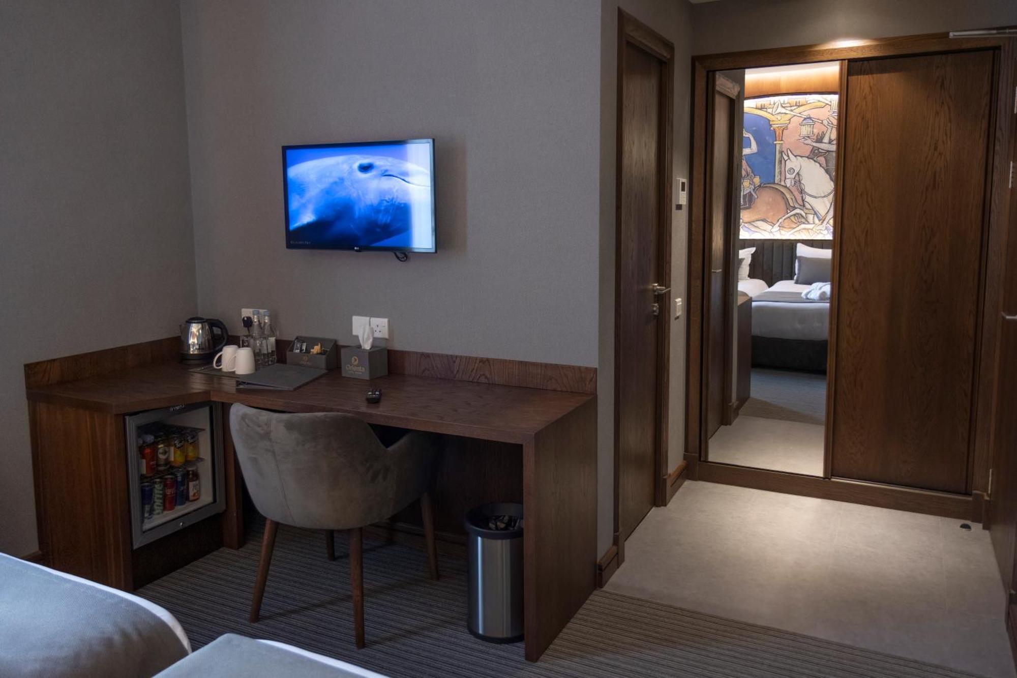 Orienta Hotel Gyumri Ngoại thất bức ảnh