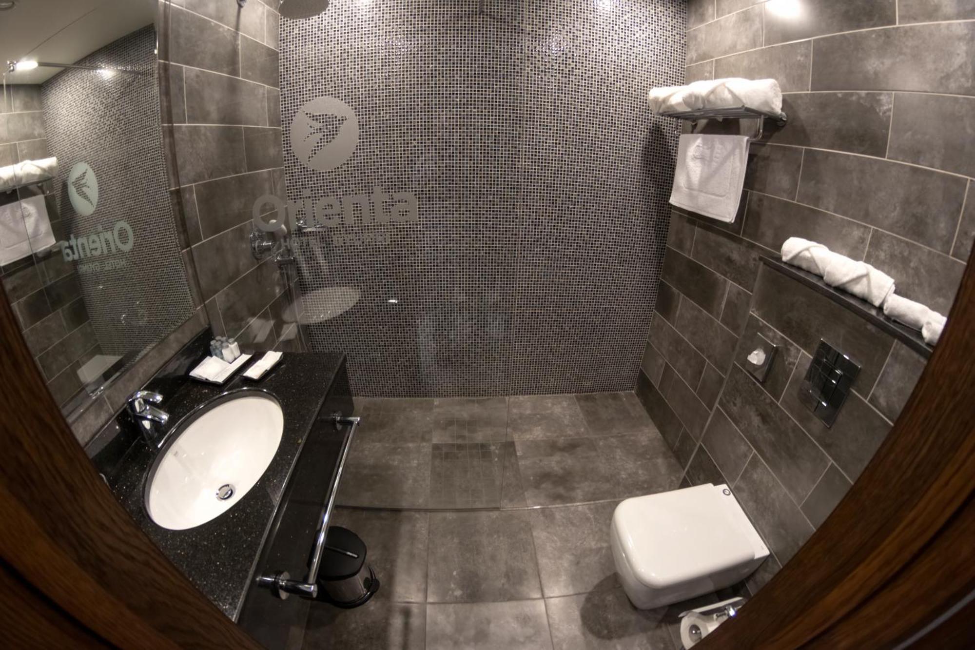 Orienta Hotel Gyumri Ngoại thất bức ảnh